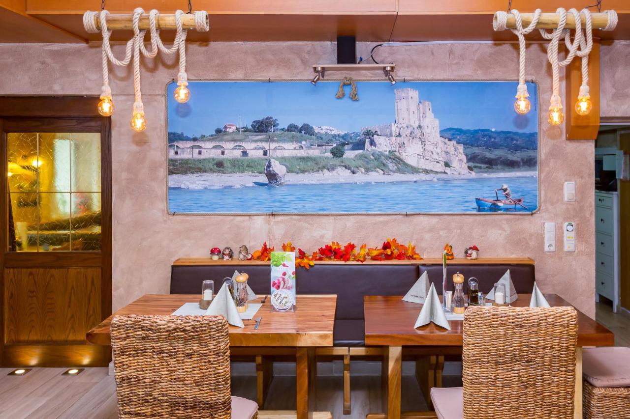 Zum Kleinen Italiener - Ristorante Pizzeria Pension Ґайнберг Екстер'єр фото