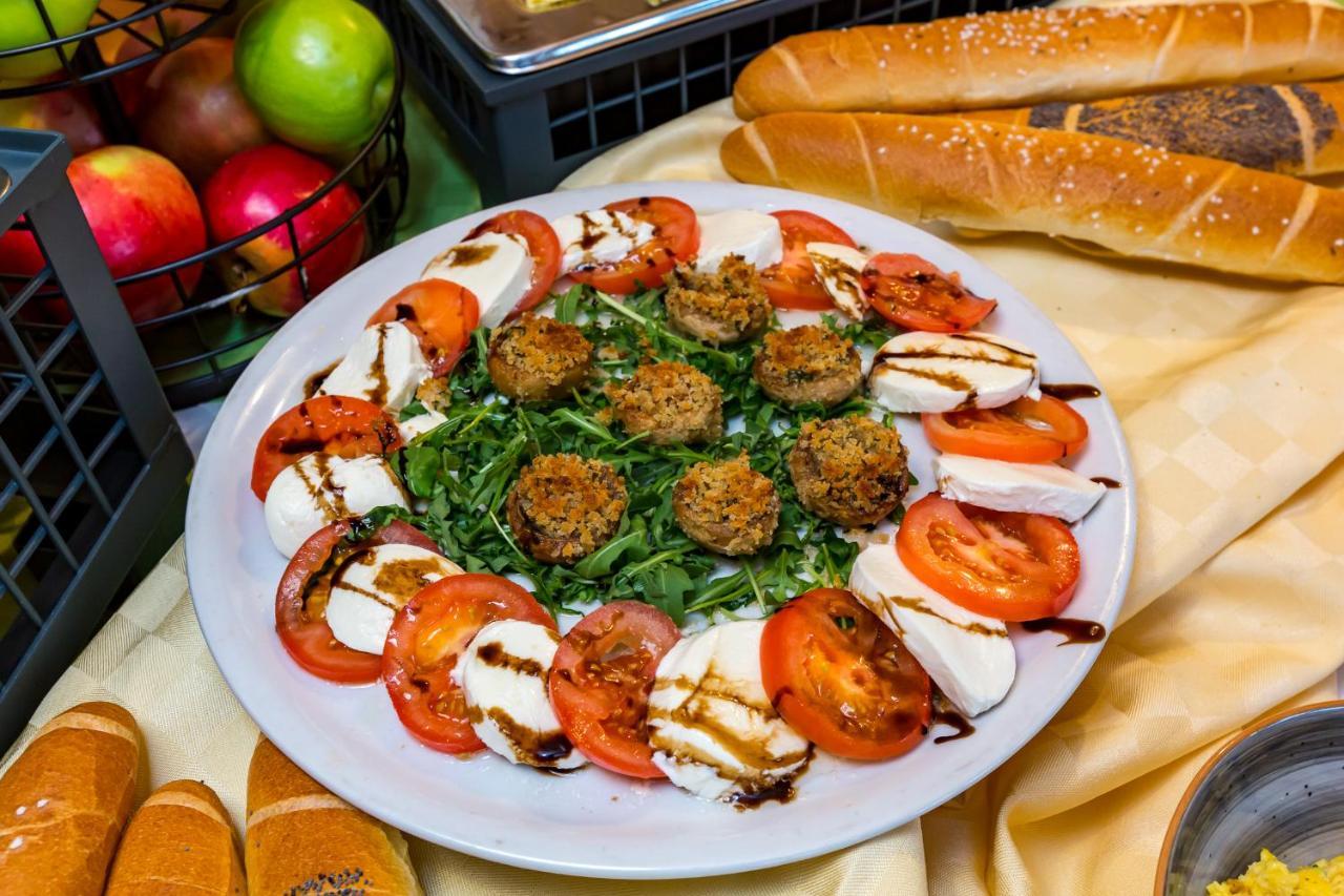 Zum Kleinen Italiener - Ristorante Pizzeria Pension Ґайнберг Екстер'єр фото